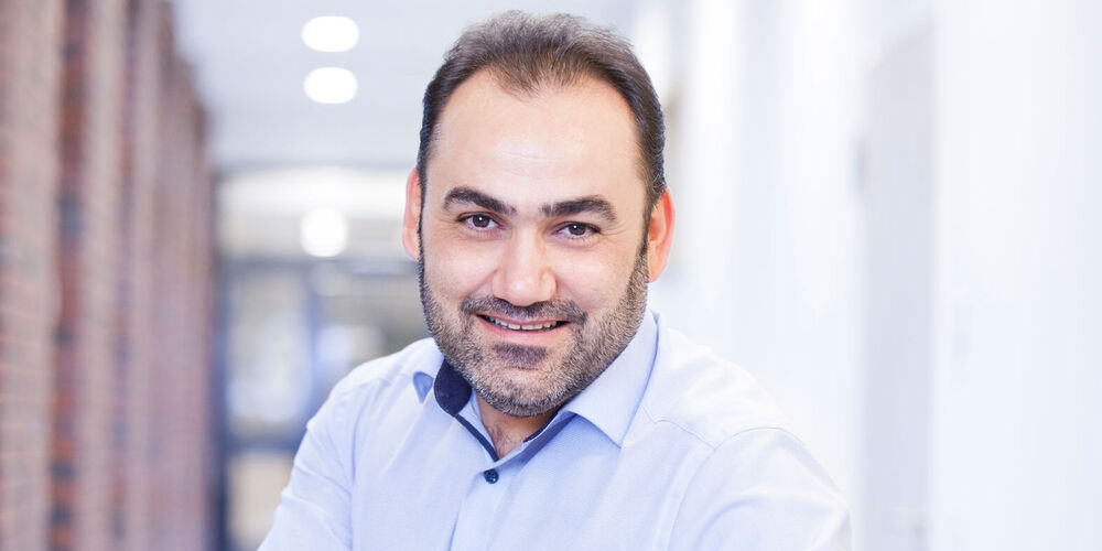 Mitarbeiter Herr Dawood