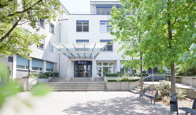 Eingangsbereich Krankenhaus Neuwerk