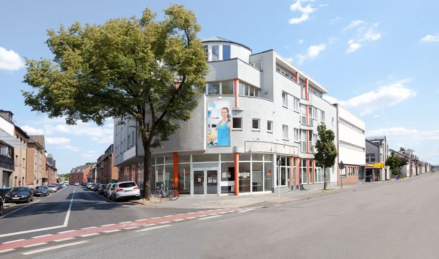 Das Bild zeigt ein savita Gesundheitszentrum von außen.