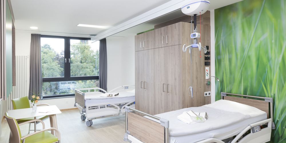 Ein Patientenraum in der Klinik der Allgemeinchirurgie.