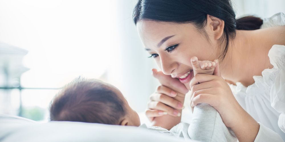 Worauf bei Babys im Wochenbett achten? 